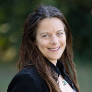 Elizabeth-jane Oatz