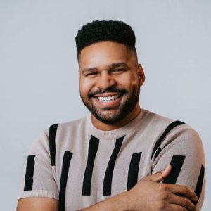 Tozia Ware
