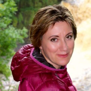 Elena Leschen, MD