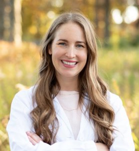Lauren M. Towle, MD