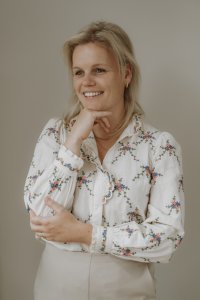 Madelon Bredie, DC