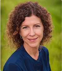 Dr. Angela Staubs