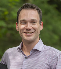 Dr. Felix Periard