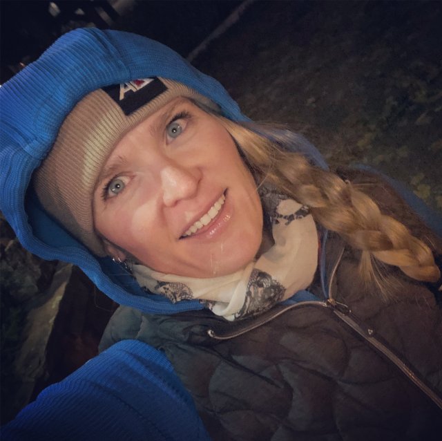 Kari E Hoyt DAc