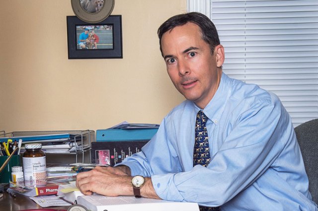 Robert J. Reier, DC