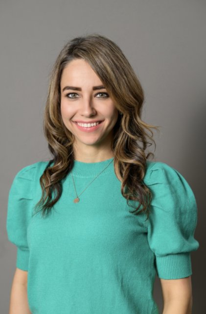 Elena Hart