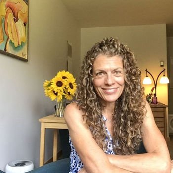 Elena Georgouses