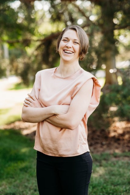 Julie Wallace