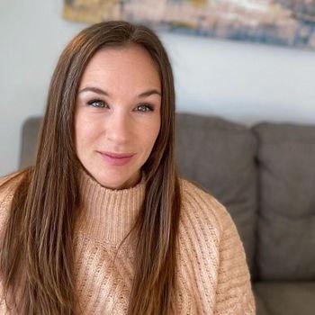 Stephanie McCune