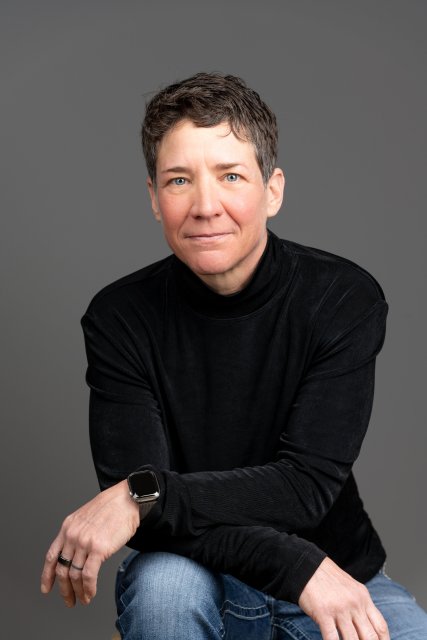 Kristin Bars