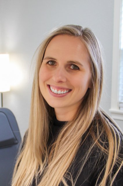 Dr. Riana Taktikos